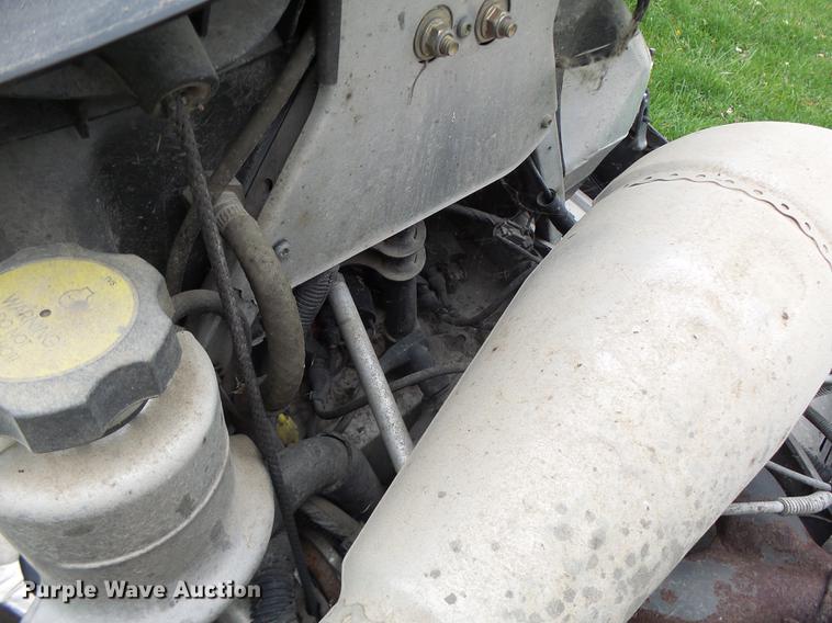 image for item DT9953 2009 Arctic Cat M8 snow mobile