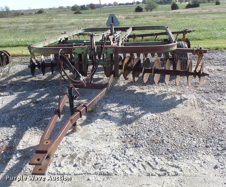 image for item DT9956 John Deere disk