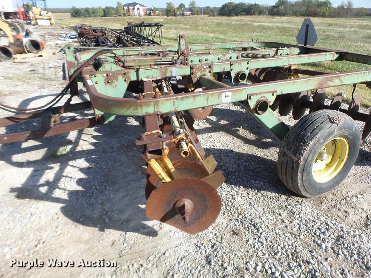 image for item DT9956 John Deere disk