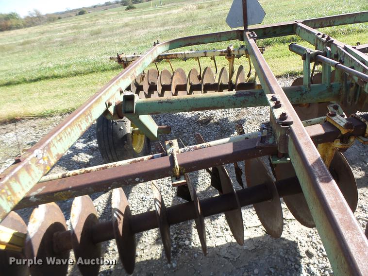 image for item DT9956 John Deere disk