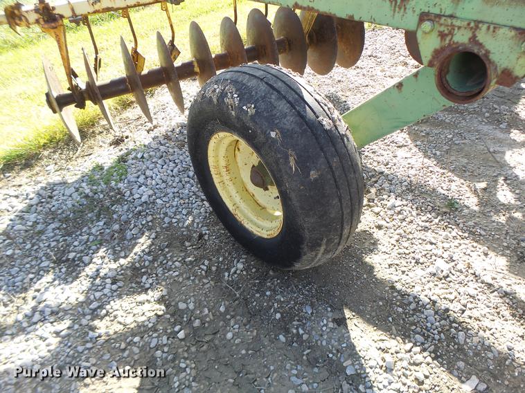 image for item DT9956 John Deere disk