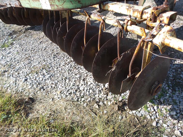 image for item DT9956 John Deere disk