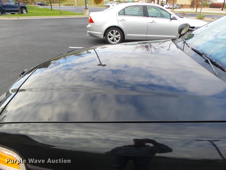 image for item DT9958 2004 Ford Crown Victoria Police Interceptor