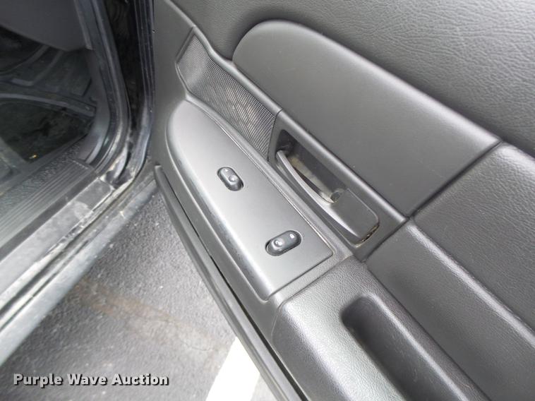 image for item DT9958 2004 Ford Crown Victoria Police Interceptor