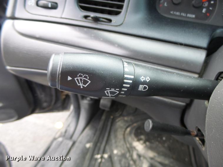 image for item DT9958 2004 Ford Crown Victoria Police Interceptor