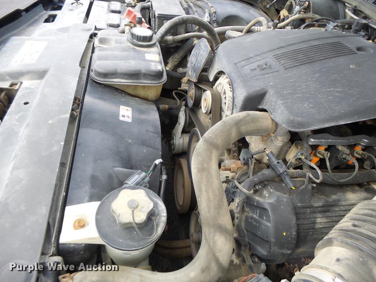 image for item DT9958 2004 Ford Crown Victoria Police Interceptor