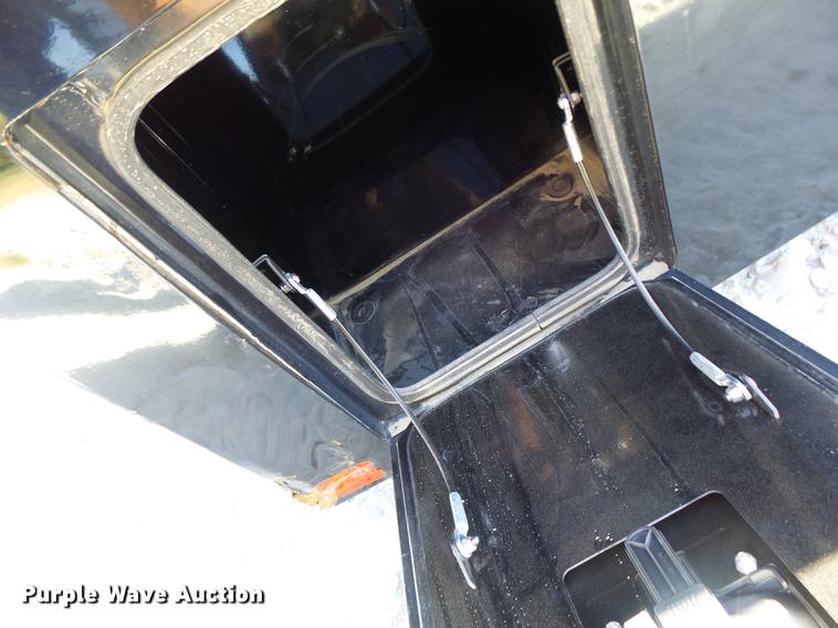 image for item DT9960 Norstar service bed