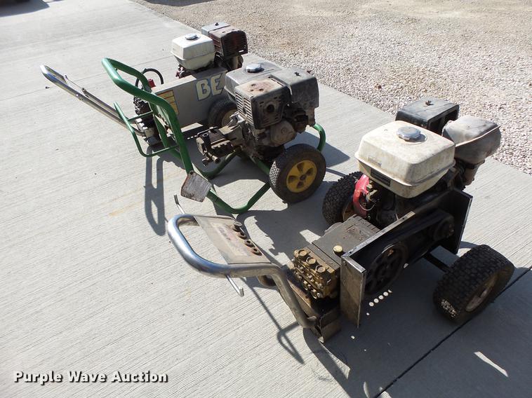 image for item DT9961 (3) pressure washers