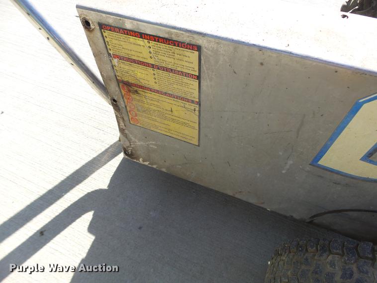 image for item DT9961 (3) pressure washers