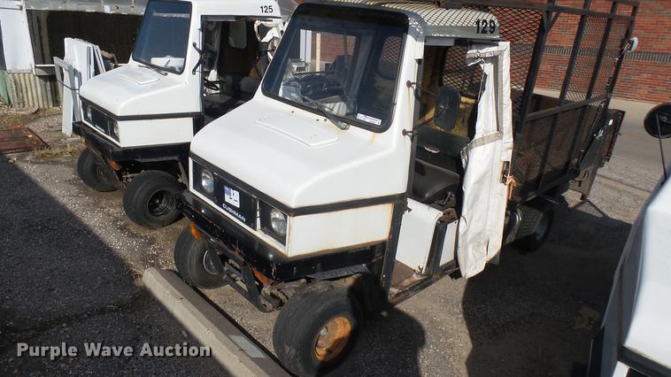 image for item DV9000 1989 Cushman utility vehicle
