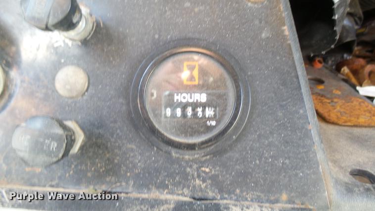 image for item DV9000 1989 Cushman utility vehicle