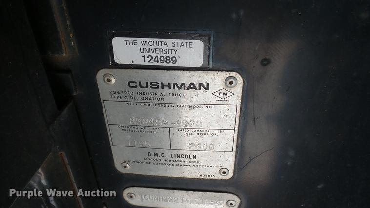 image for item DV9002 1989 Cushman utility vehicle