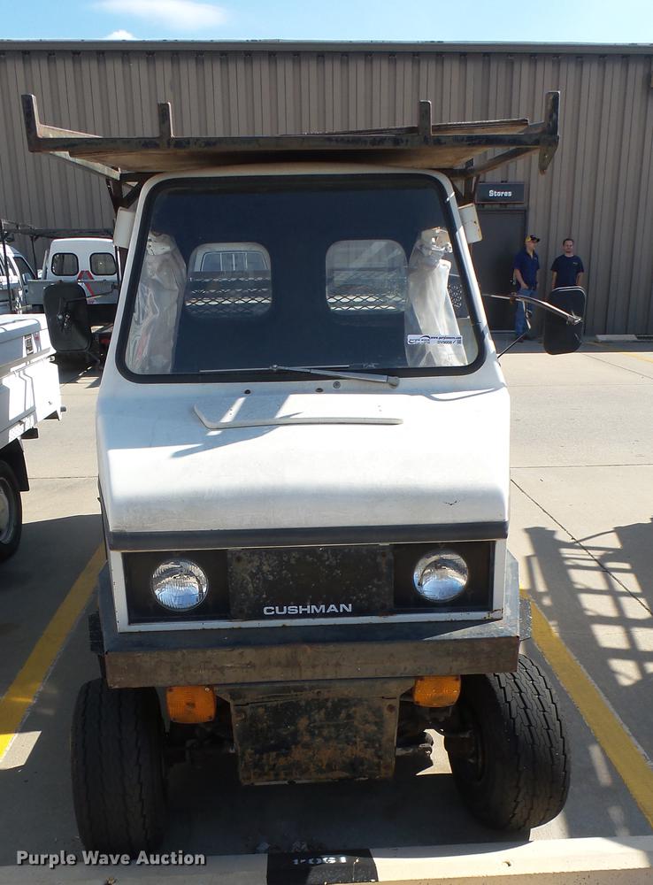 image for item DV9008 1989 Cushman utility vehicle