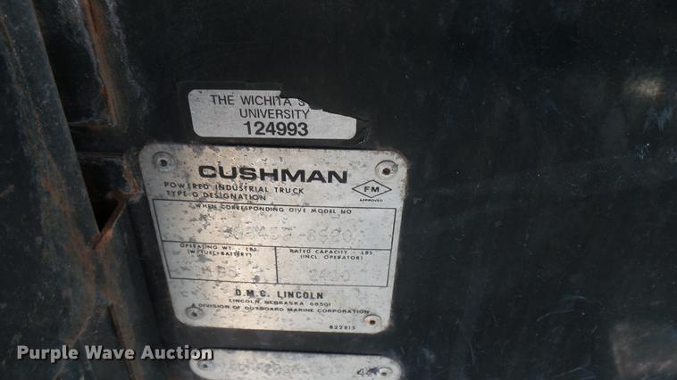 image for item DV9008 1989 Cushman utility vehicle