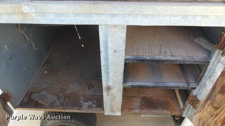 image for item DV9008 1989 Cushman utility vehicle