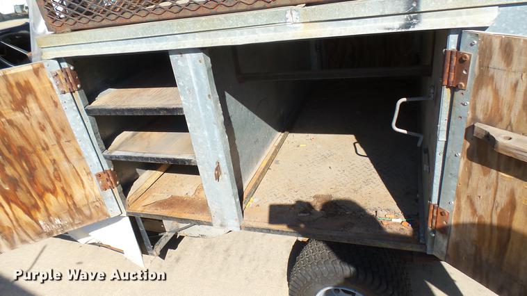 image for item DV9008 1989 Cushman utility vehicle