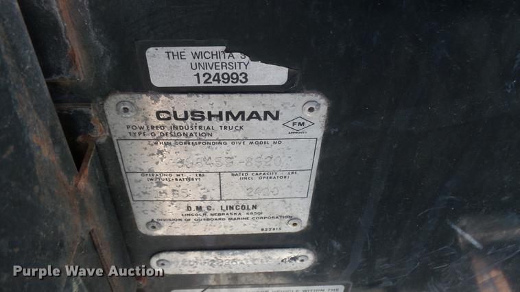 image for item DV9008 1989 Cushman utility vehicle