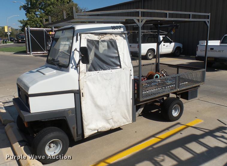 image for item DV9009 1989 Cushman utility vehicle