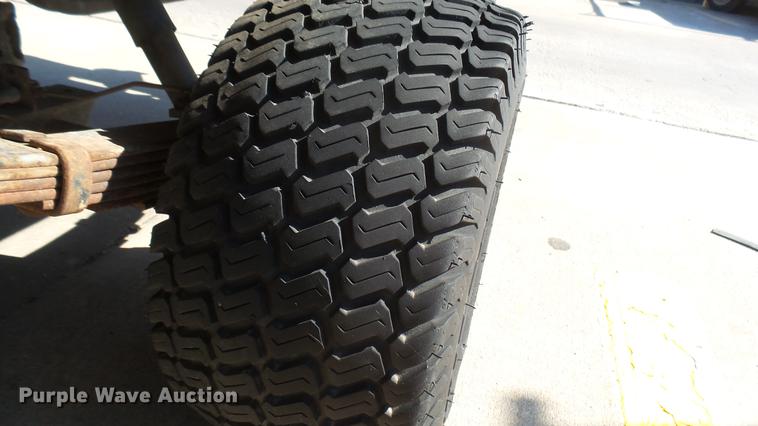 image for item DV9009 1989 Cushman utility vehicle