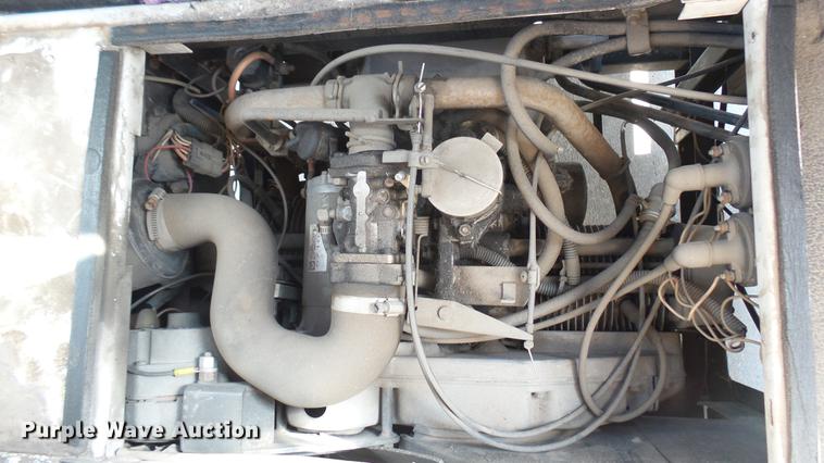 image for item DV9010 1988 Cushman utility vehicle