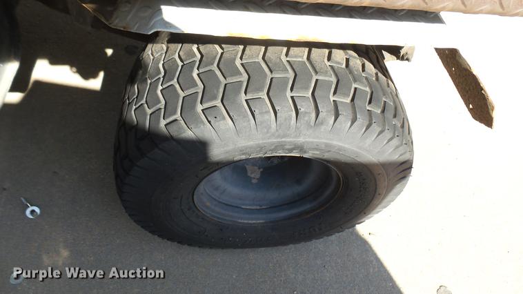 image for item DV9010 1988 Cushman utility vehicle