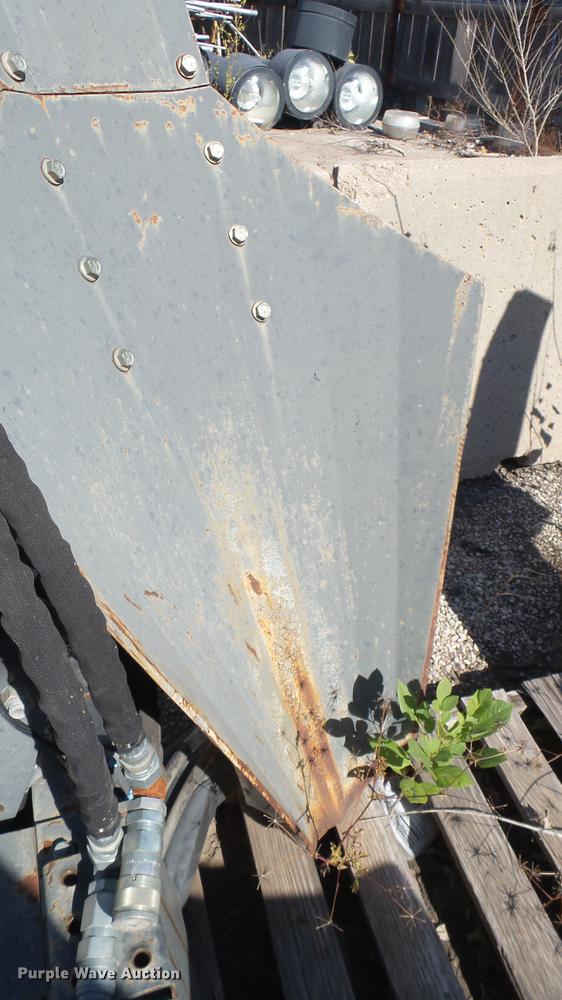 image for item DV9013 Bobcat TS30M tree spade