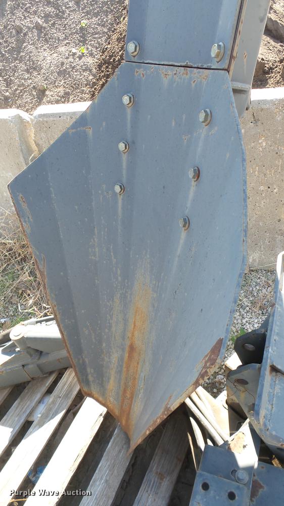 image for item DV9013 Bobcat TS30M tree spade