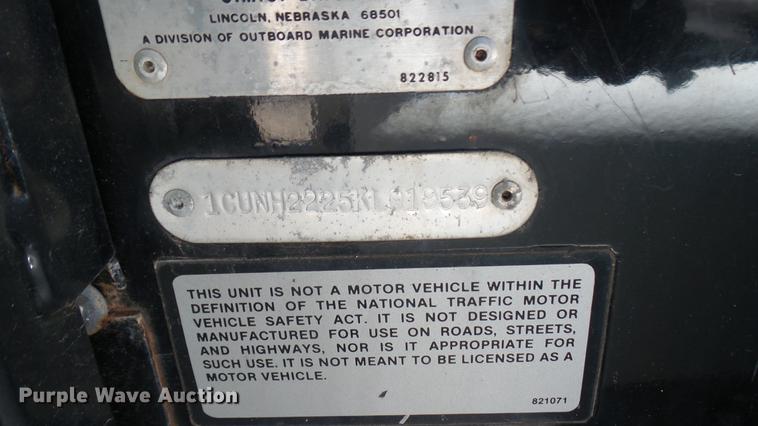 image for item DV9015 1989 Cushman utility vehicle