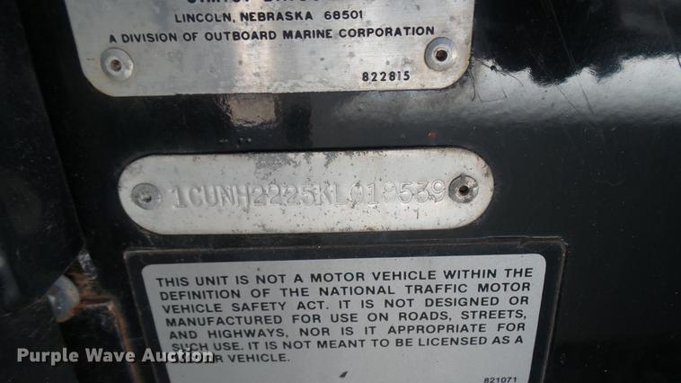 image for item DV9015 1989 Cushman utility vehicle