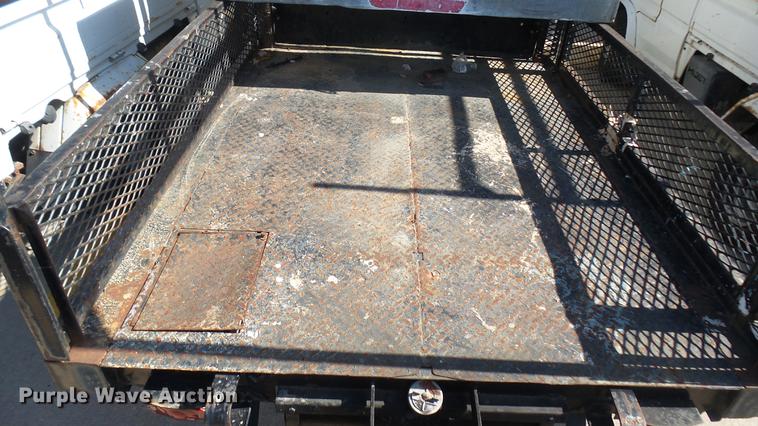 image for item DV9015 1989 Cushman utility vehicle