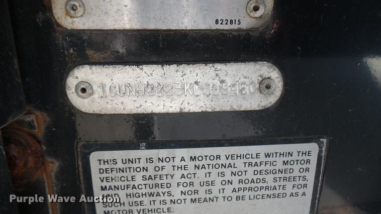 image for item DV9016 1989 Cushman utility vehicle