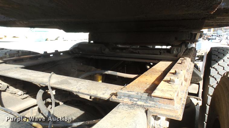 image for item DV9030 1993 Ford LTA9000 Aero Max 106 semi truck