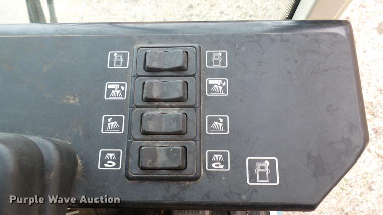 image for item DV9239 Tennant 830-II street sweeper