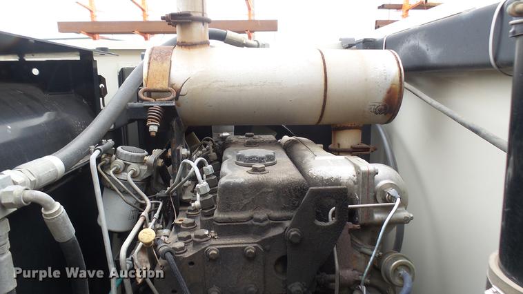 image for item DV9239 Tennant 830-II street sweeper