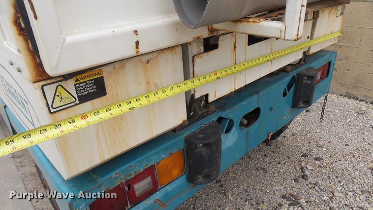 image for item DV9239 Tennant 830-II street sweeper