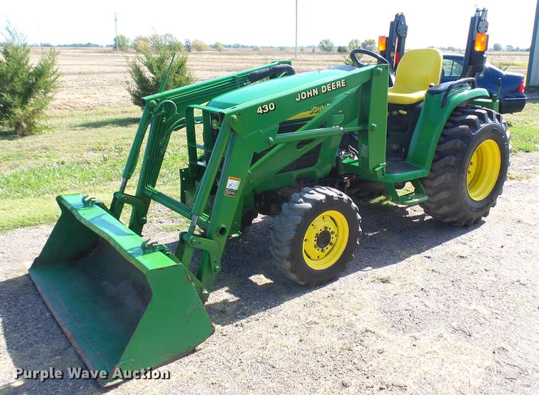 image for item DW9221 John Deere 4310 MFWD tractor