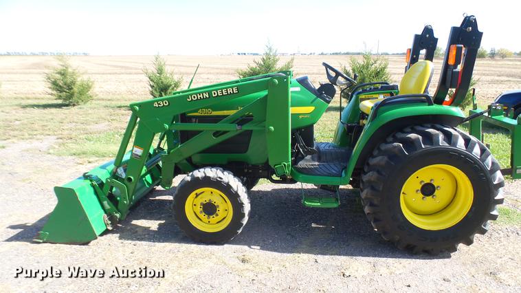 image for item DW9221 John Deere 4310 MFWD tractor