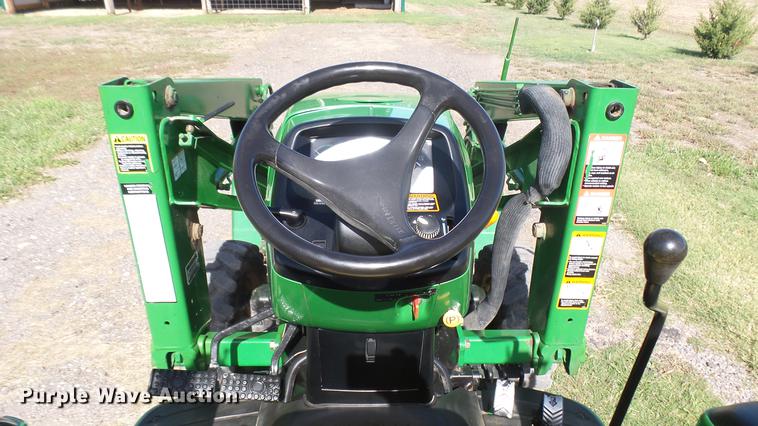 image for item DW9221 John Deere 4310 MFWD tractor