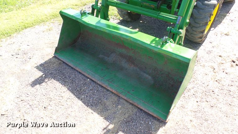 image for item DW9221 John Deere 4310 MFWD tractor