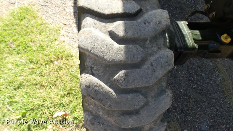 image for item DW9221 John Deere 4310 MFWD tractor