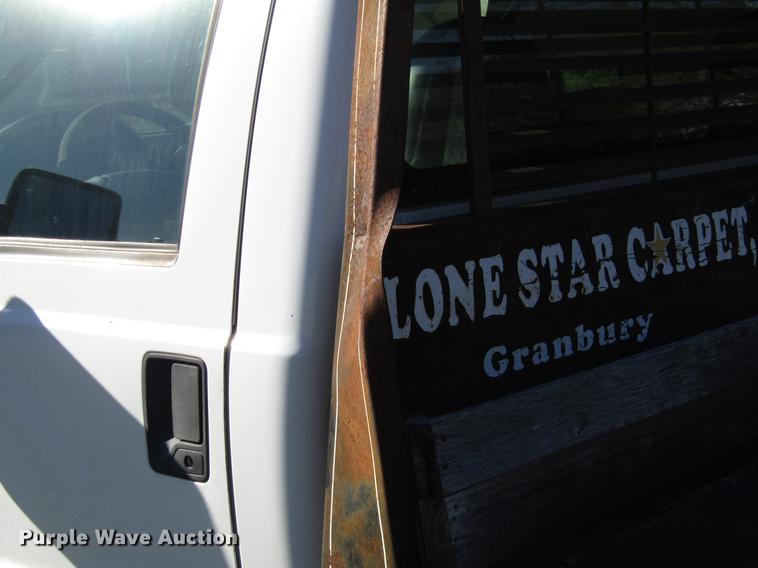 image for item DW9250 2009 Ford F350 Super Duty flatbed pickup truck