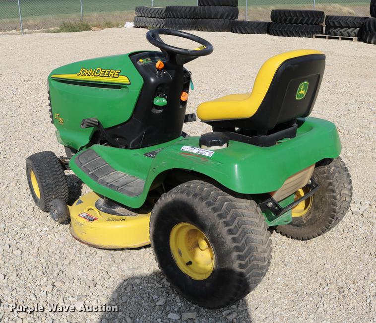 image for item DW9877 2002 John Deere LT150 lawn mower