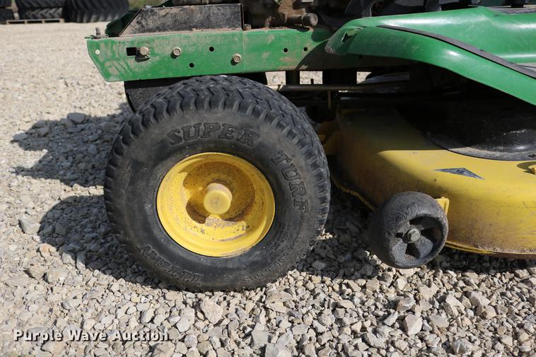 image for item DW9877 2002 John Deere LT150 lawn mower