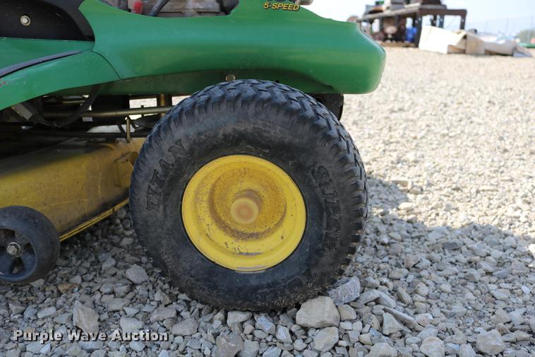 image for item DW9877 2002 John Deere LT150 lawn mower