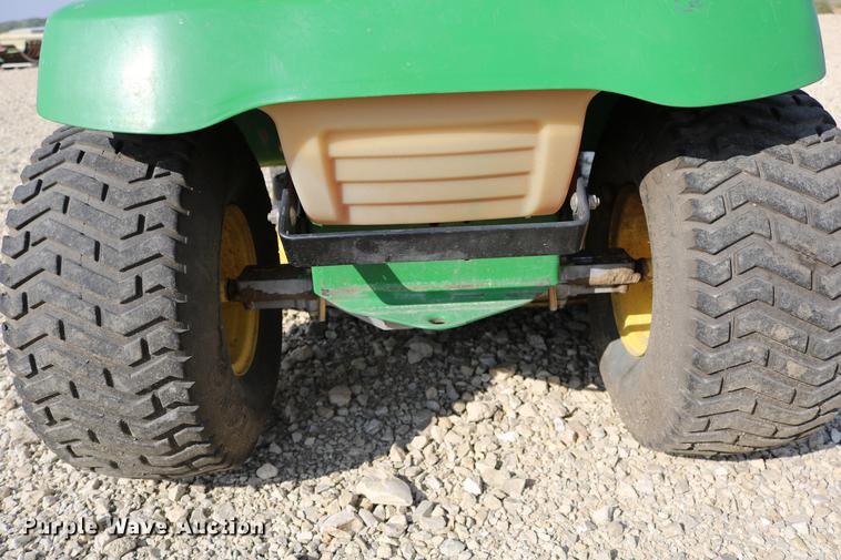 image for item DW9877 2002 John Deere LT150 lawn mower