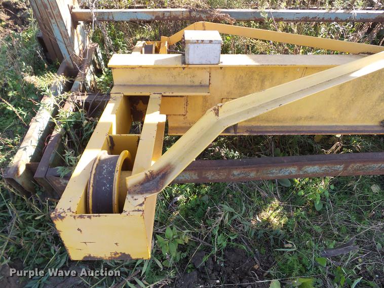 image for item DZ9002 Stewart Systems bridge crane