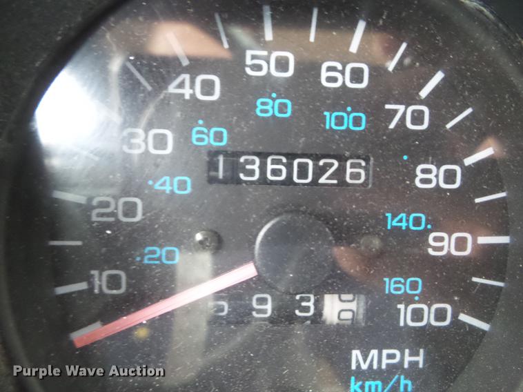 image for item DZ9032 1992 Jeep Wrangler YJ SUV