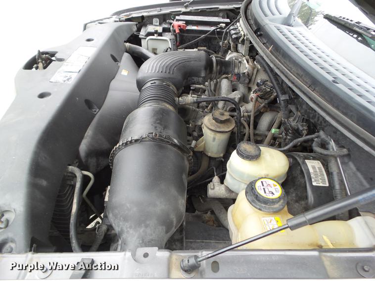 image for item DZ9033 2004 Ford F150 SuperCab pickup truck