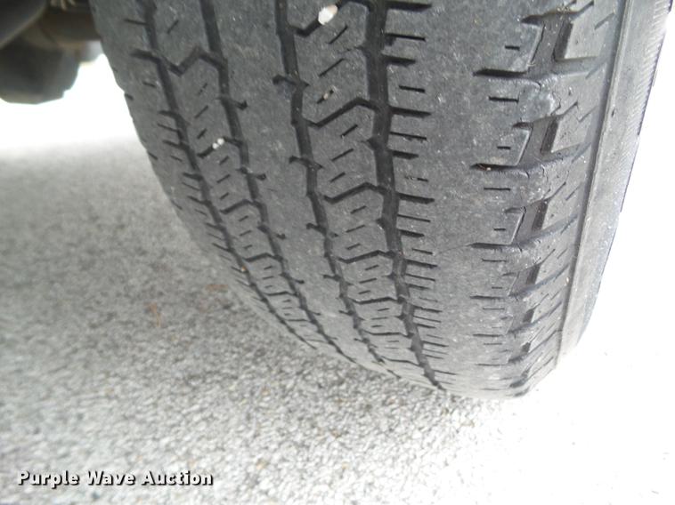 image for item DZ9033 2004 Ford F150 SuperCab pickup truck