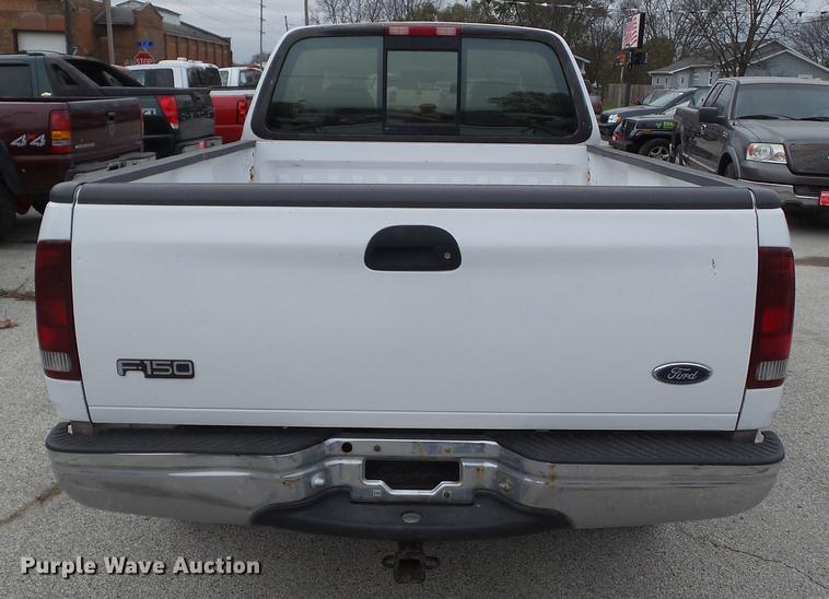 image for item DZ9034 1997 Ford F150 SuperCab pickup truck